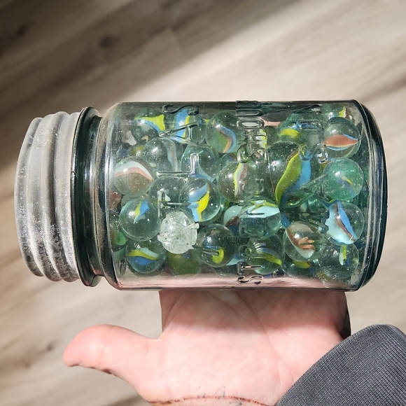 Atlas Mason jar - Picture 1 of 3